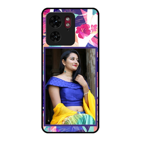 Motorola Edge 40 Custom Glass Phone Case - Abstract Floral Design