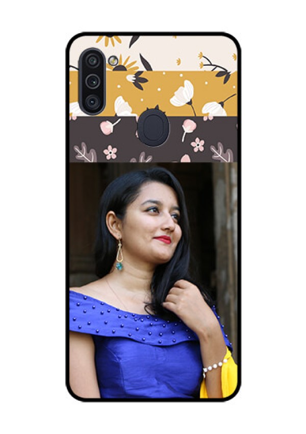 Galaxy M11 Custom Glass Phone Case - Stylish Floral Design