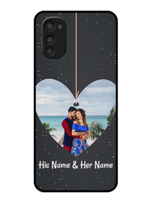 Custom Moto E32s Custom Metal Phone Case - Hanging Heart Design