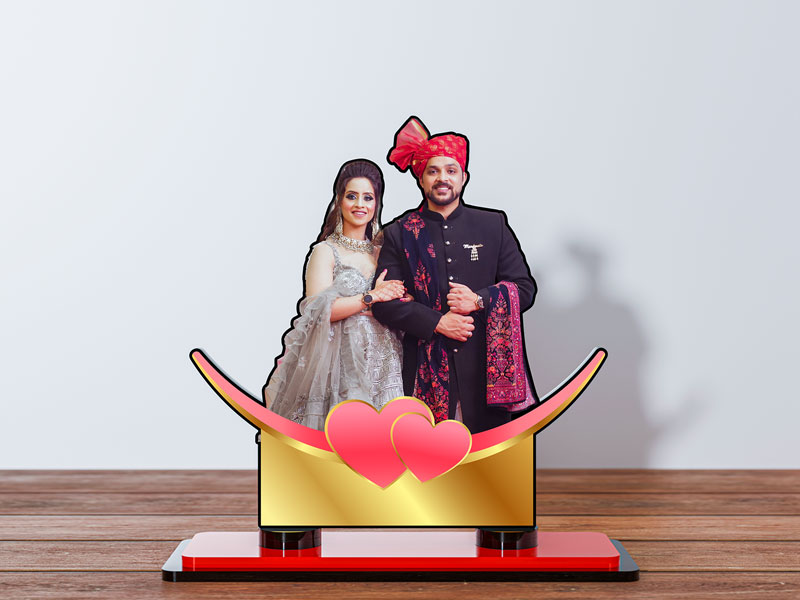 Custom Couple with Hearts Miniature Photo Stand Design