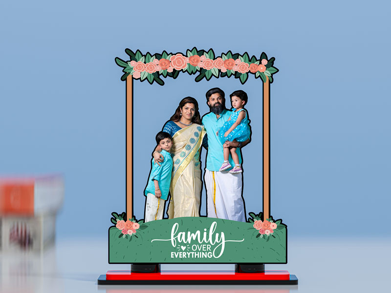 Custom Family Over Everything Miniature Photo Stand Design