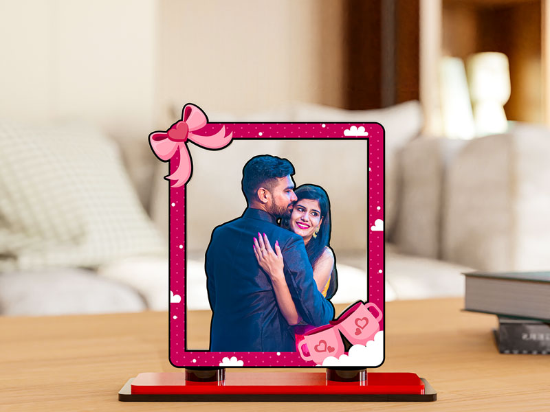 Custom Gift Wrap Styled Couple Miniature Photo Stand Design