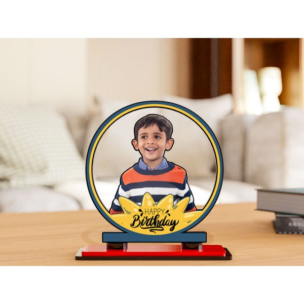 Crystal Ball Styled Miniature Photo Stand Design