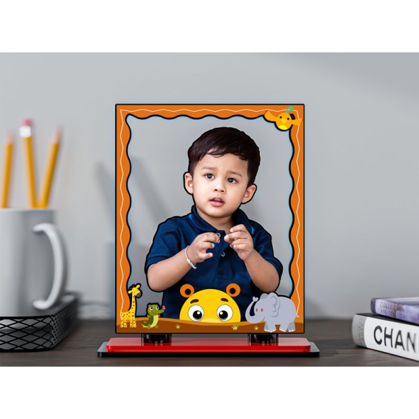 Cute Baby Animal Styled Miniature Photo Stand Design