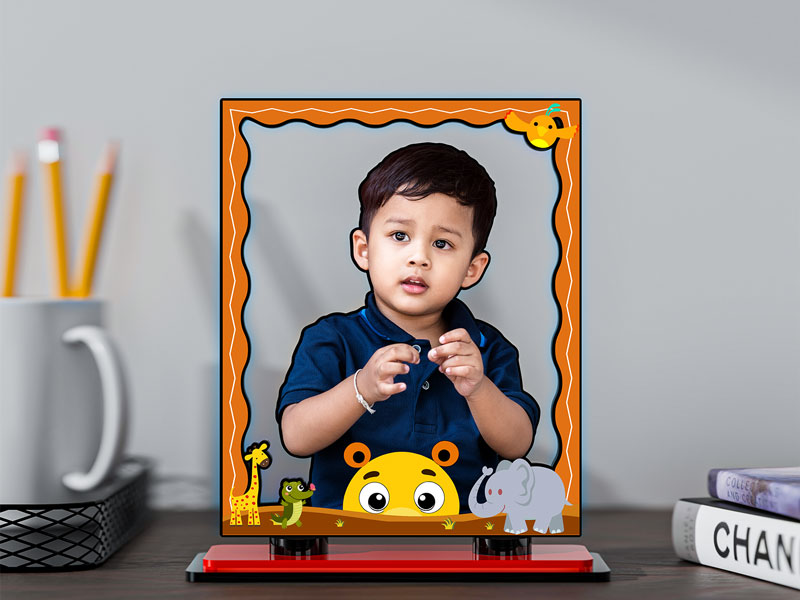 Custom Cute Baby Animal Styled Miniature Photo Stand Design