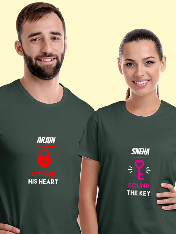 Custom Lock and Key with Names On Couple T-shirts For Men & Women