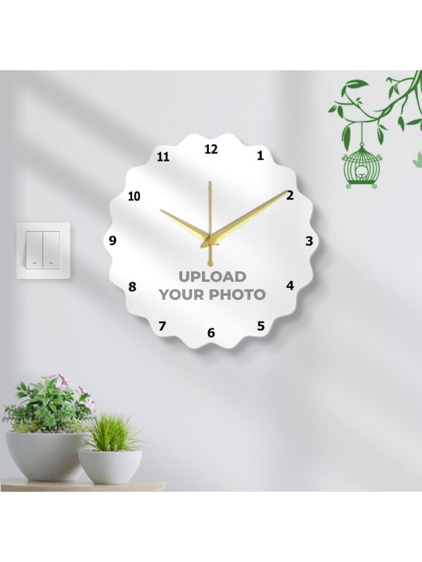 Curved Edge Star Shaped Photo Wall Clock