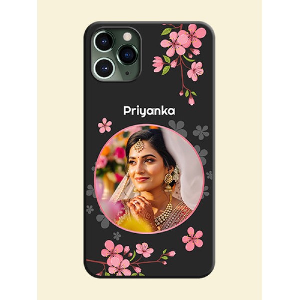 Round Image with Pink Color Floral Design - Photo on Space Black Soft Matte Back Cover - iPhone 11 Pro Round Image with Pink Color Floral Design - Photo on Space Black Soft Matte Back Cover - iPhone 11 Pro
