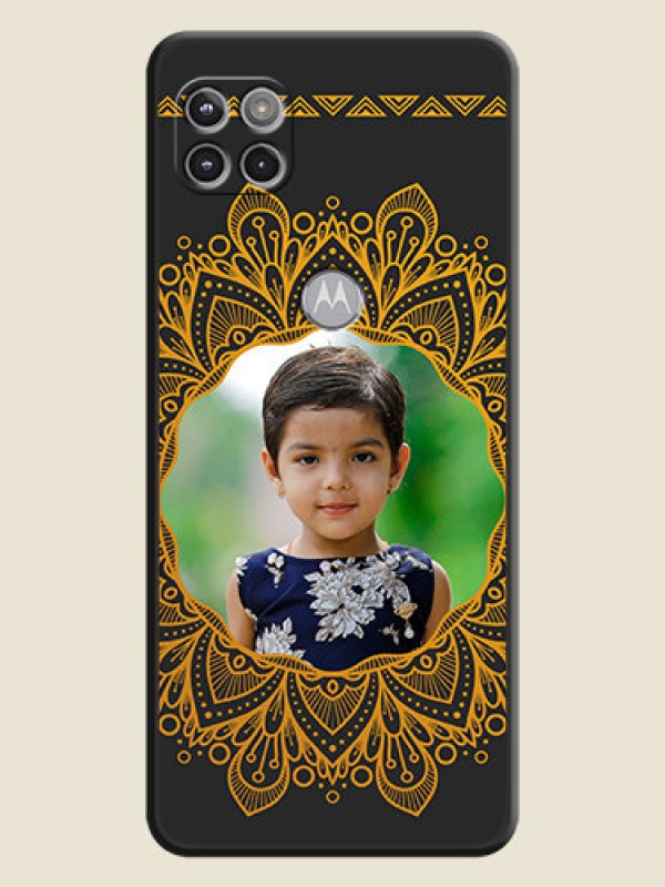 Custom Round Image with Floral Design on Photo on Space Black Soft Matte Mobile Cover - Motorola Moto G 5G