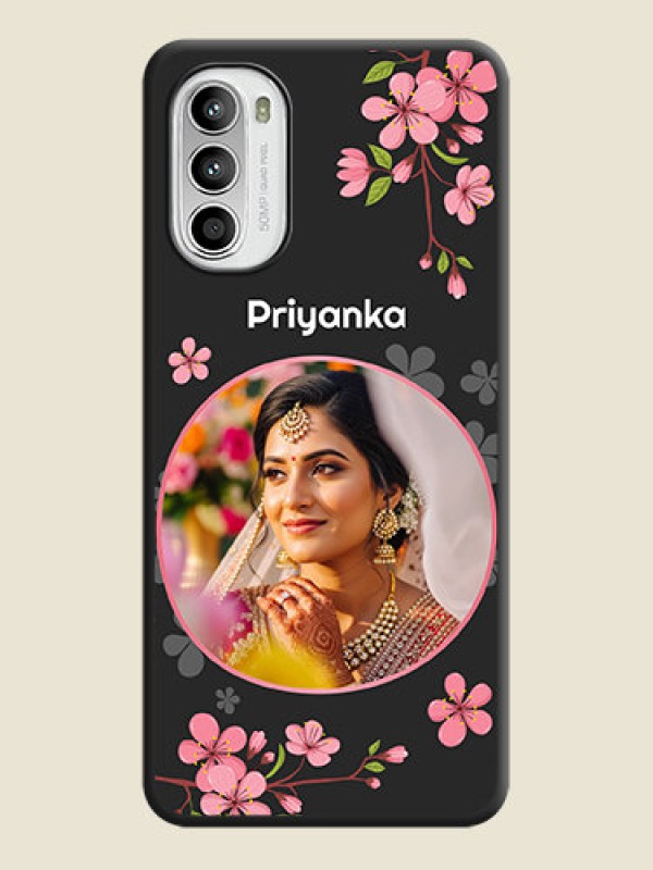Custom Round Image with Pink Color Floral Design on Photo on Space Black Soft Matte Back Cover - Moto G52