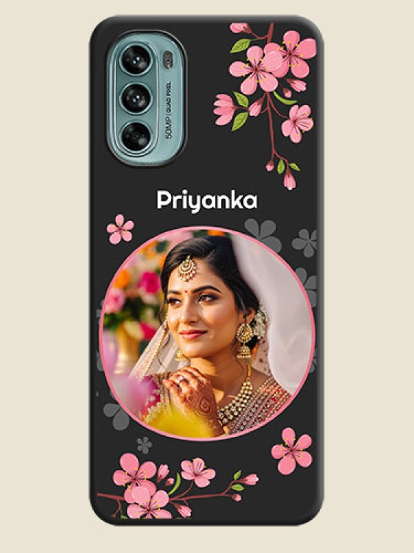 Custom Round Image with Pink Color Floral Design on Photo on Space Black Soft Matte Back Cover - Moto G62