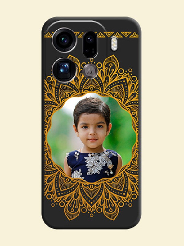 Round Image with Floral Design On Space Black Custom Soft Matte Mobile Back Cover - Oppo Find X9 Pro 5G