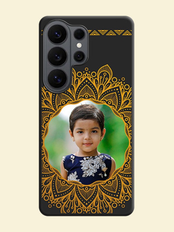 Round Image with Floral Design On Space Black Custom Soft Matte Mobile Back Cover - Samsung Galaxy S26 Ultra 5G