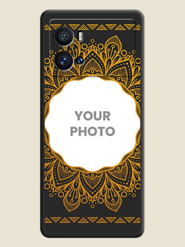 Custom Round Image with Floral Design on Photo on Space Black Soft Matte Mobile Cover - iQOO 9 Pro 5G - alternate view