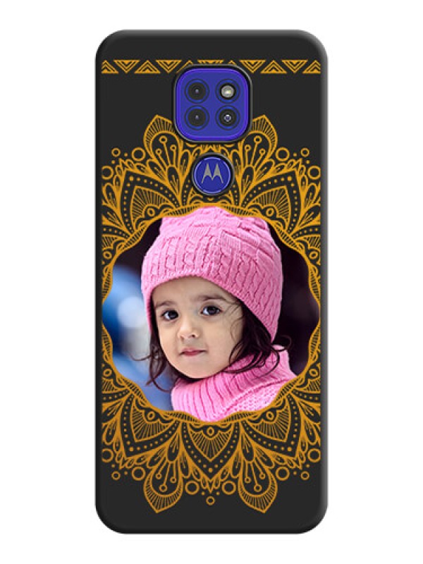 Custom Round Image with Floral Design on Photo on Space Black Soft Matte Mobile Cover - Motorola G9
