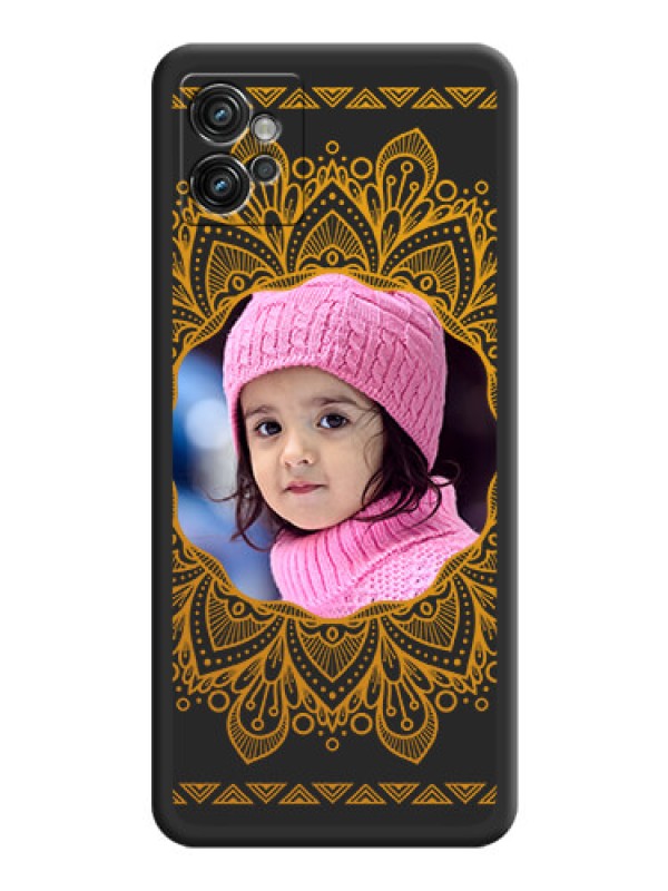 Custom Round Image with Floral Design on Photo on Space Black Soft Matte Mobile Cover - Motorola Moto G32