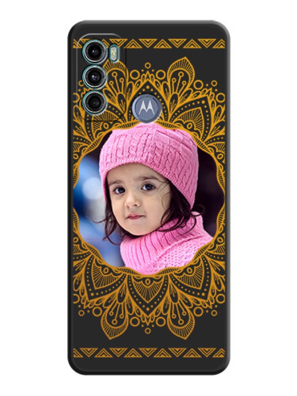 Custom Round Image with Floral Design on Photo on Space Black Soft Matte Mobile Cover - Motorola Moto G40 Fusion