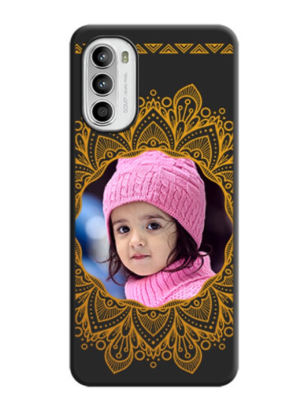 Custom Round Image with Floral Design on Photo on Space Black Soft Matte Mobile Cover - Moto G52
