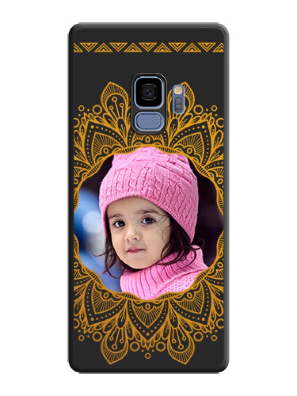 Custom Round Image with Floral Design on Photo on Space Black Soft Matte Mobile Cover - Galaxy S9