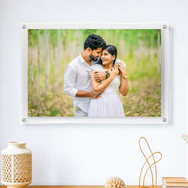 Explore Our Floating Acrylic Photo Frames Collections