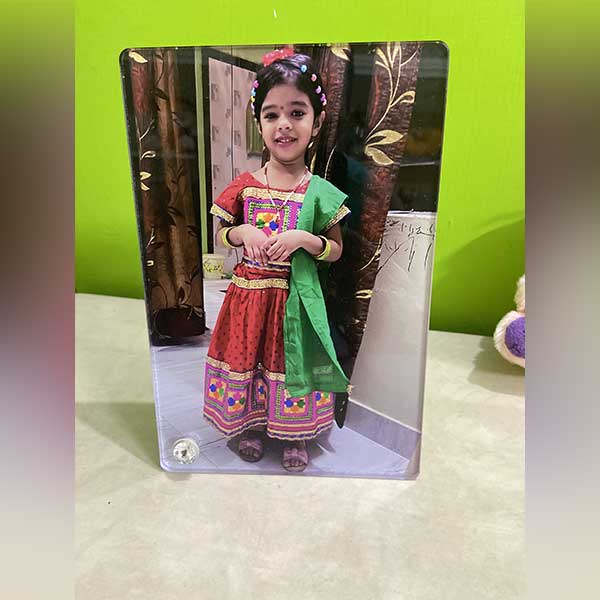 Acrylic Photo Stand Customer Image Review 24