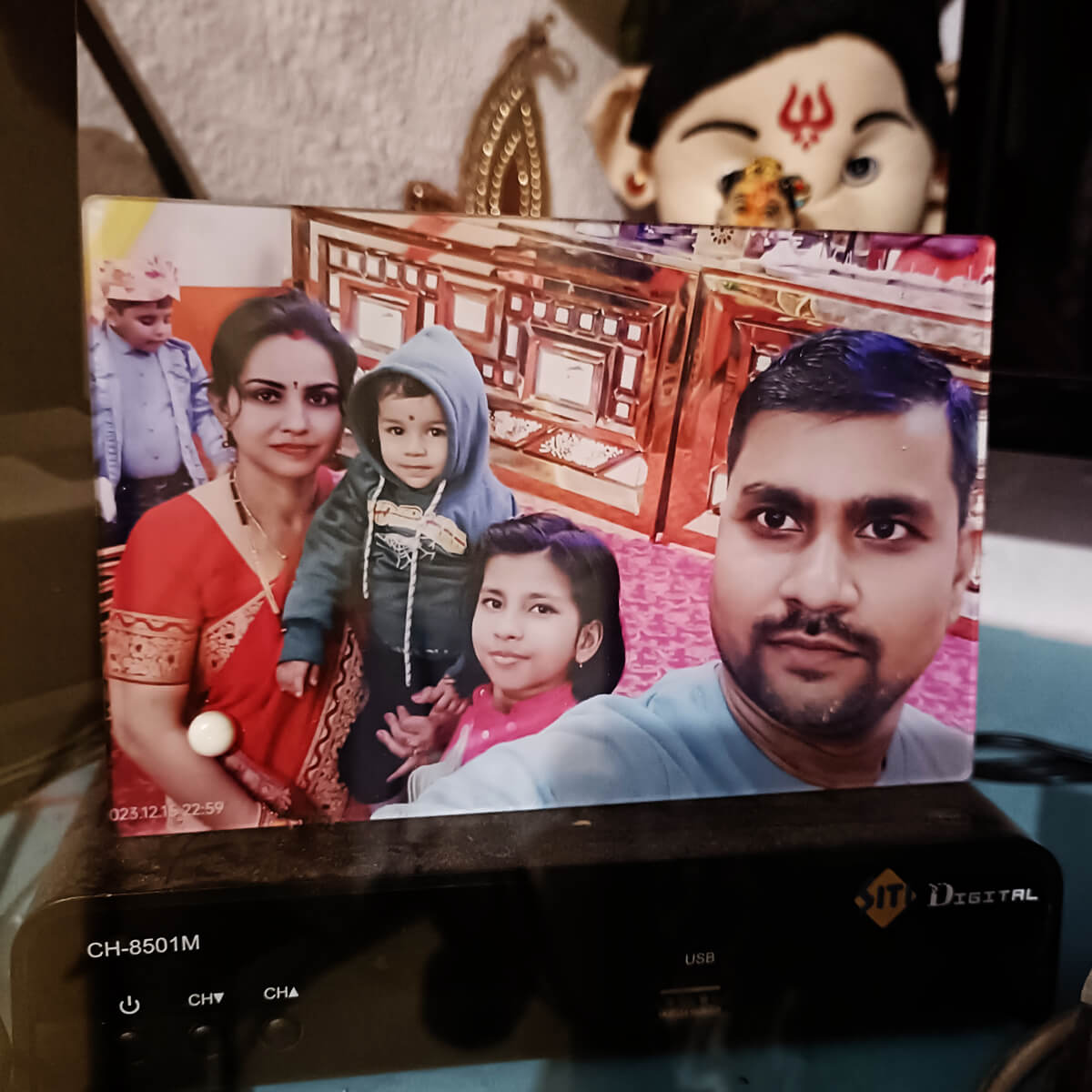 Acrylic Photo Stand Customer Image Review 35