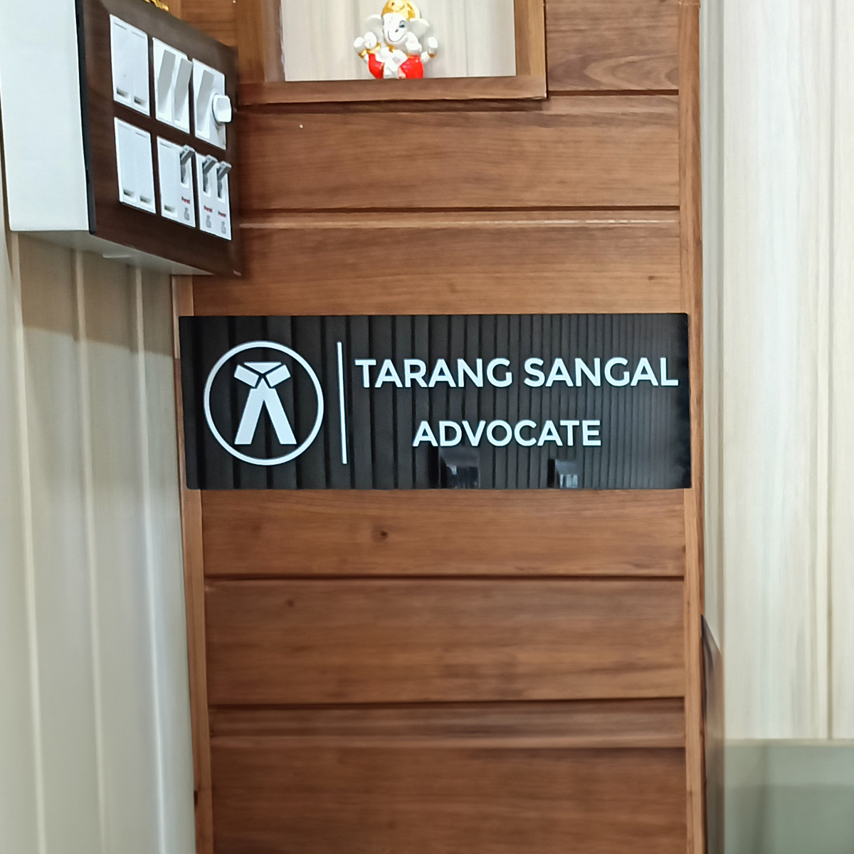 Nameplate Customer Image Review 59