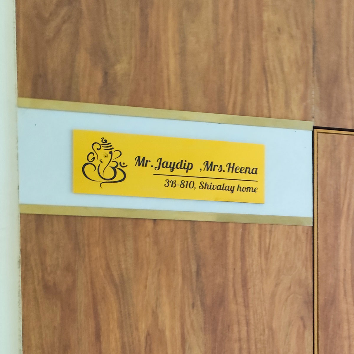 Nameplate Customer Image Review 77