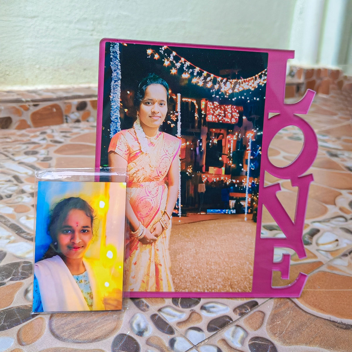 Acrylic Photo Stand Customer Image Review 58