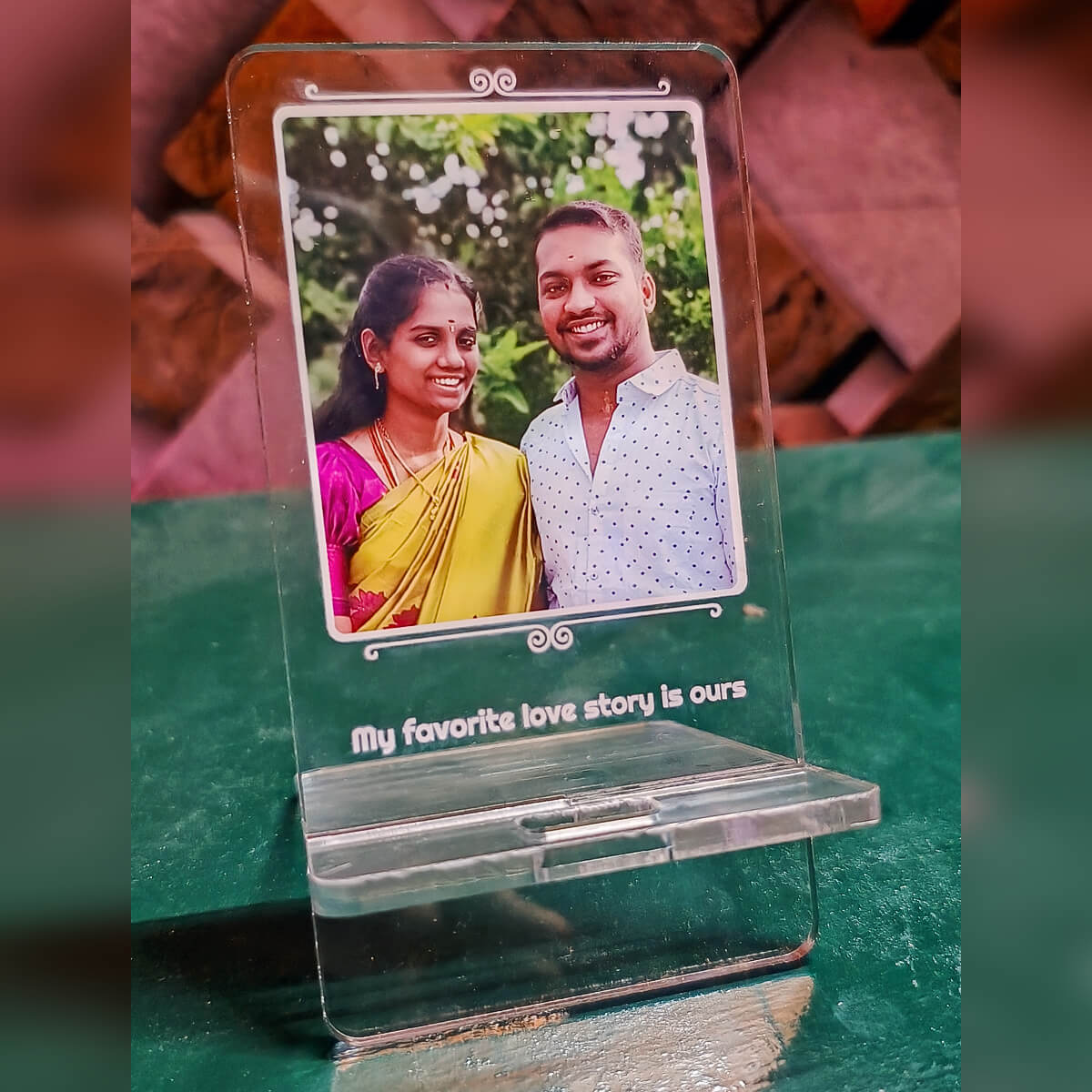 Acrylic Phone Stand Customer Image Review 26