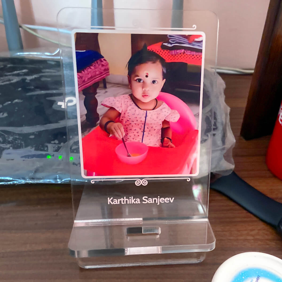 Acrylic Phone Stand Customer Image Review 31