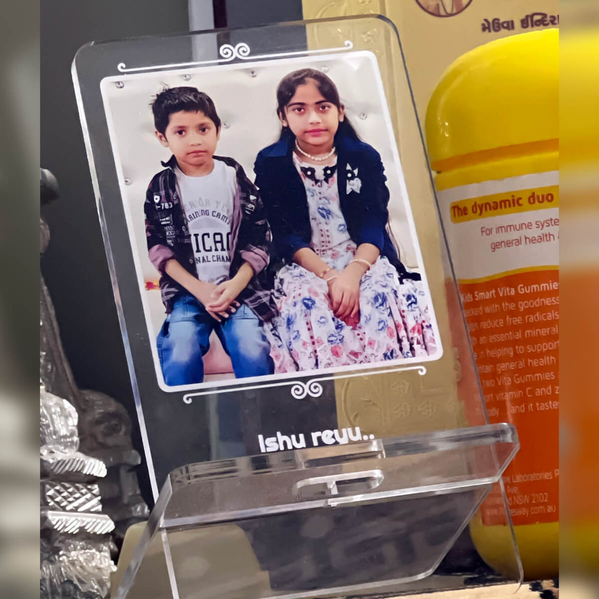 Acrylic Phone Stand Customer Image Review 34
