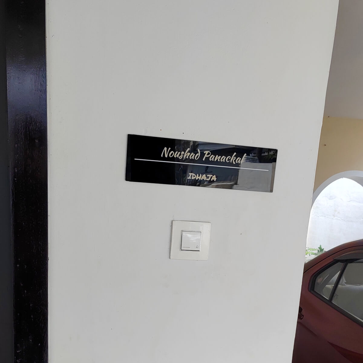 Nameplate Customer Image Review 41