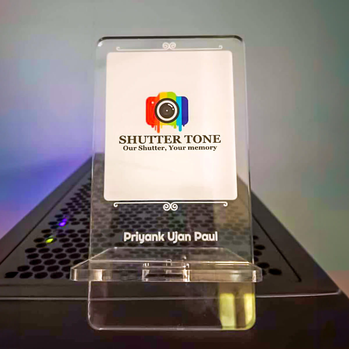 Acrylic Phone Stand Customer Image Review 11