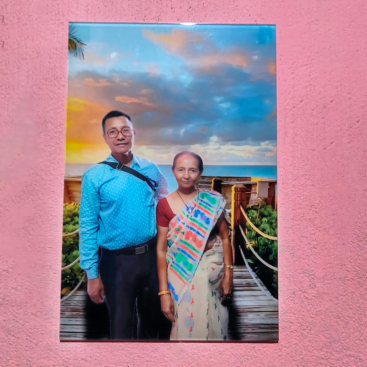 Acrylic Photo Frame Customer Image Review 55