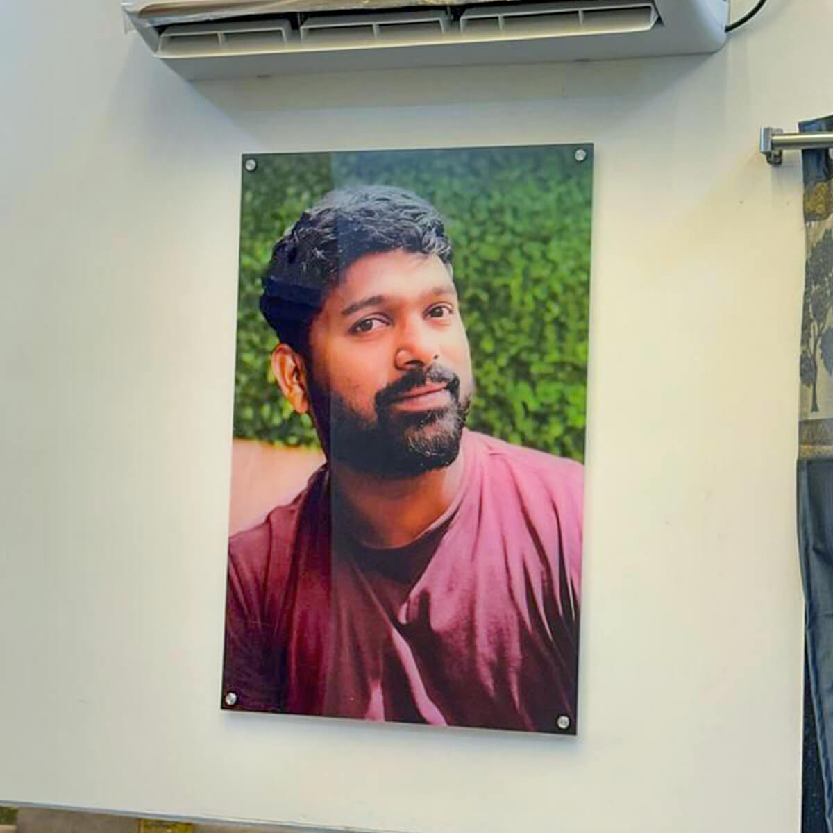Acrylic Photo Frame Customer Image Review 44
