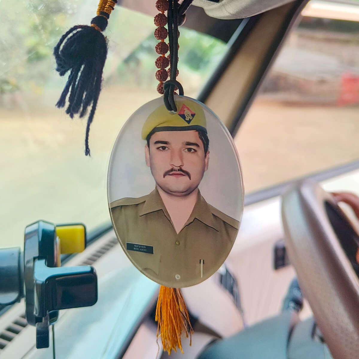 Custom photo acrylics acrylic car hanging with photo printing online