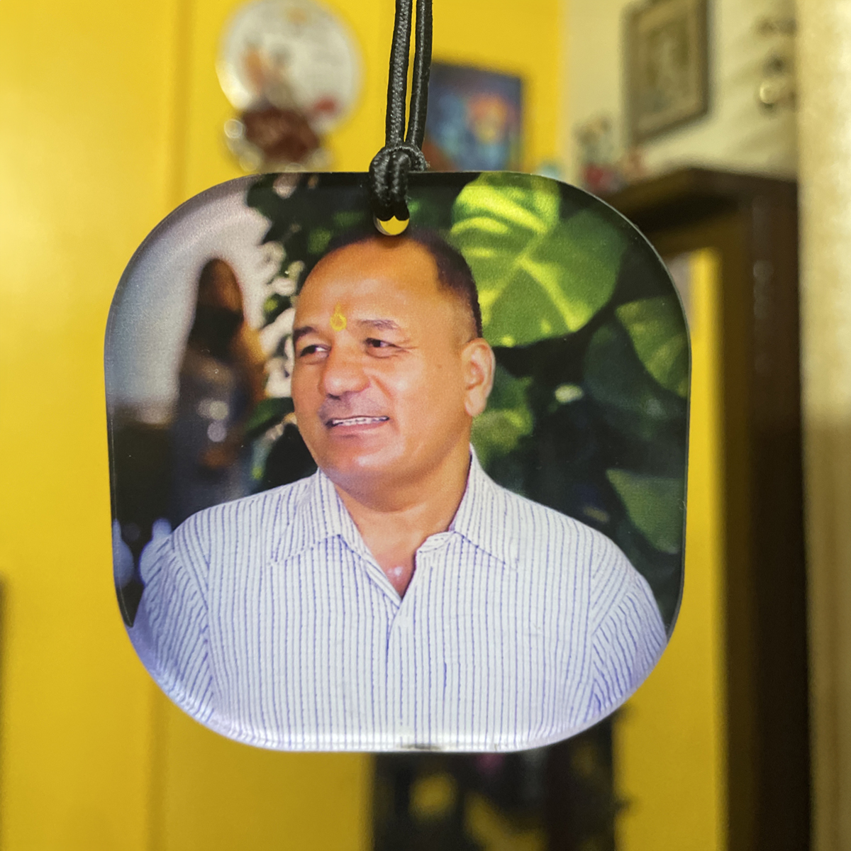 Car Photo Hanging Customer Image Review 95