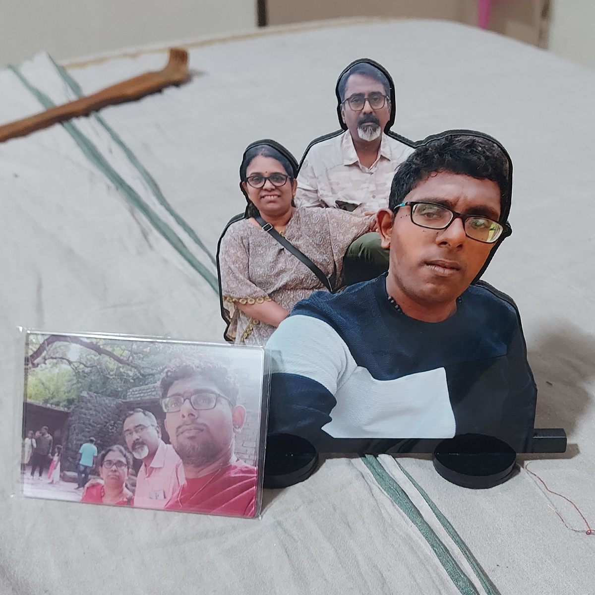 Miniature Photo Stand Customer Image Review 38
