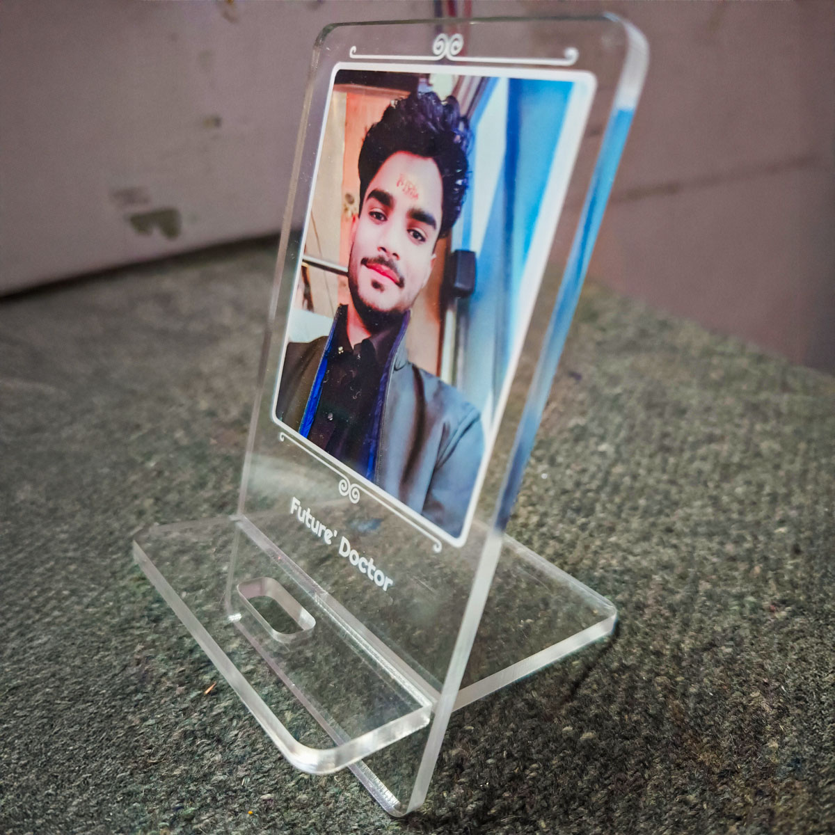 Acrylic Phone Stand Customer Image Review 48