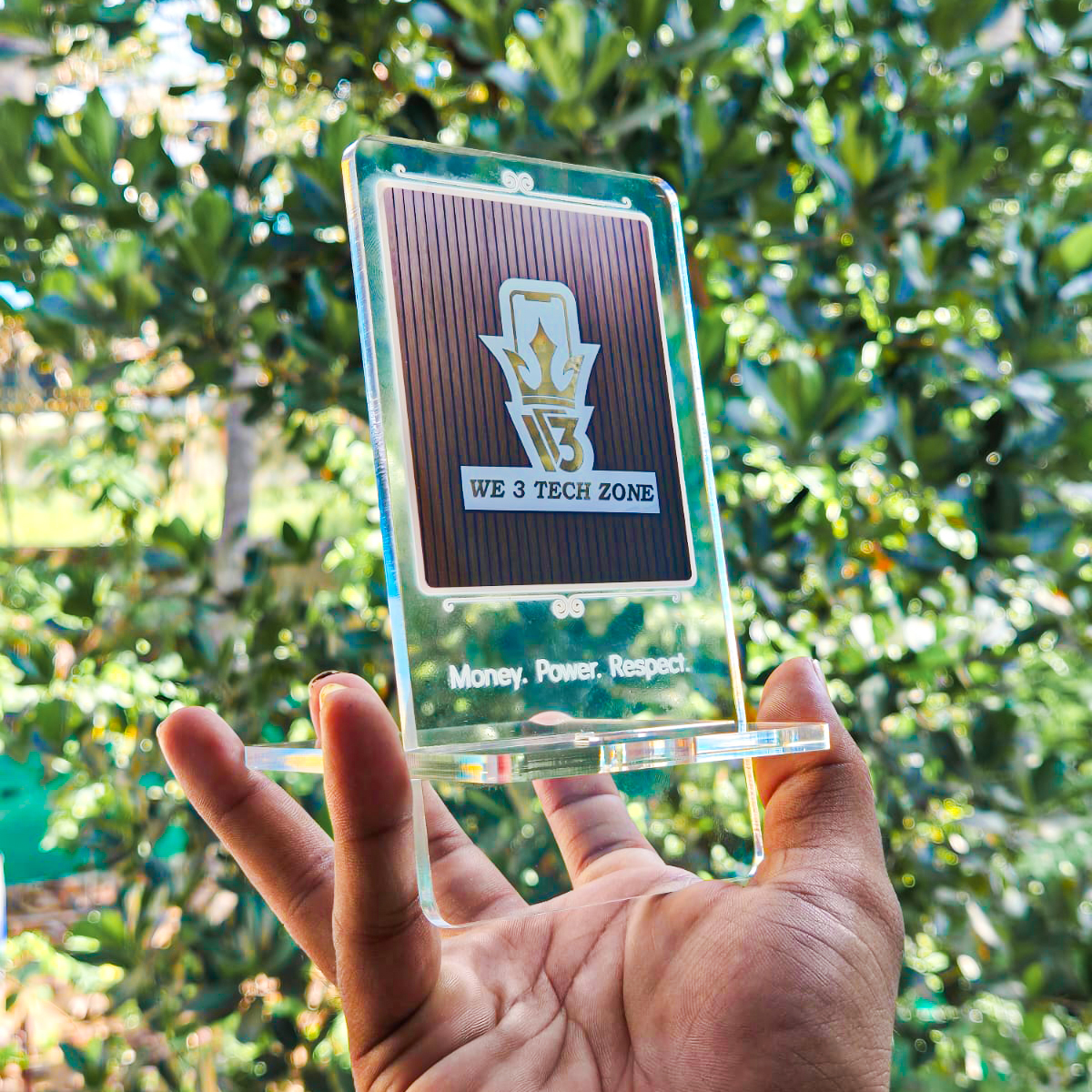 Acrylic Phone Stand Customer Image Review 49