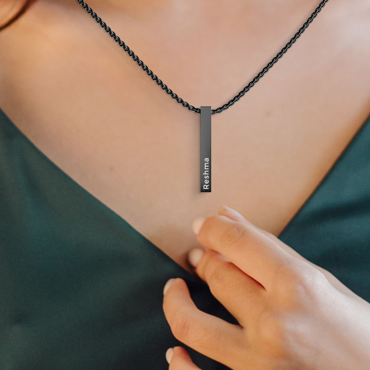 Photo Cuboid Chains Preview Image