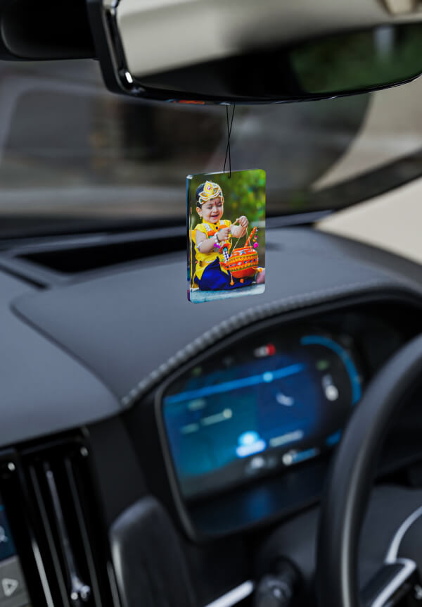 Car Photo Hangings Specifications 1